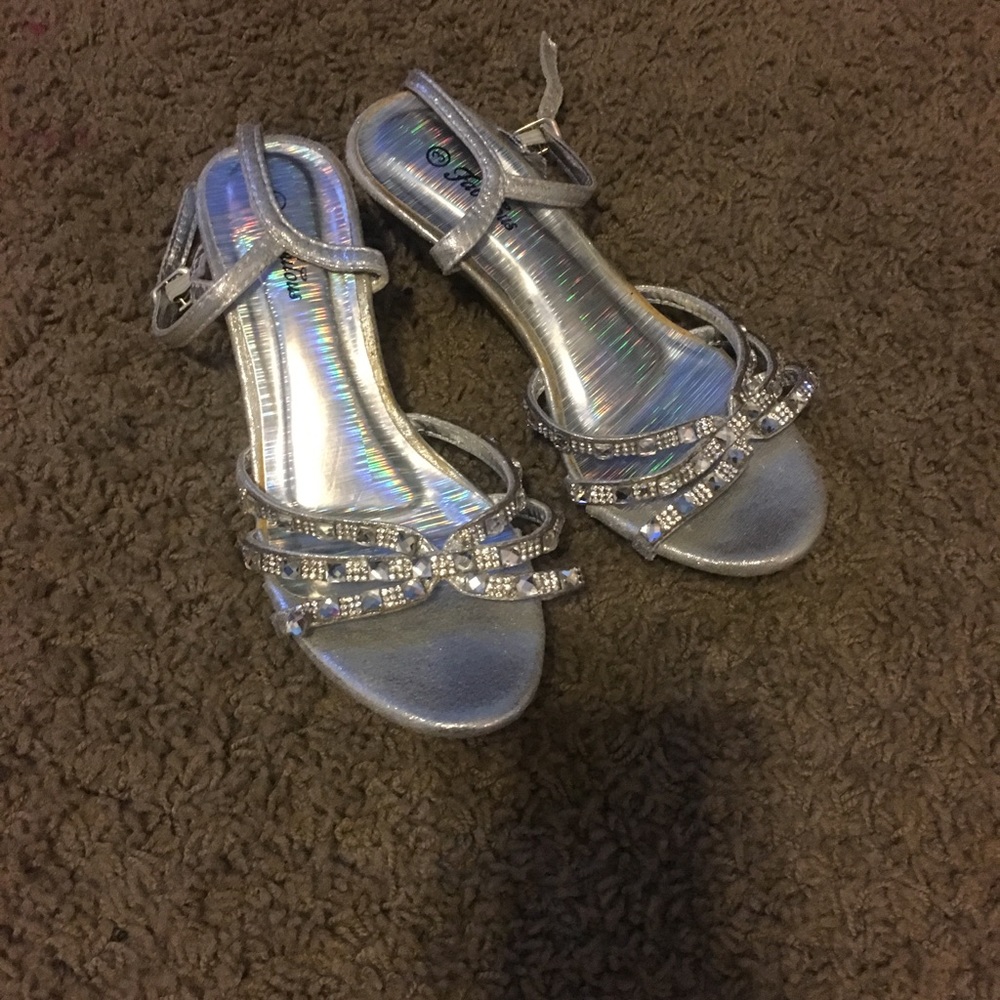 Silver little girl heels